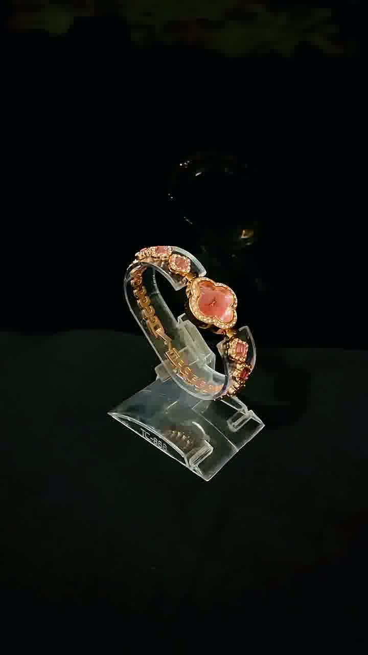 Q700-GIRLS SMART WATCH